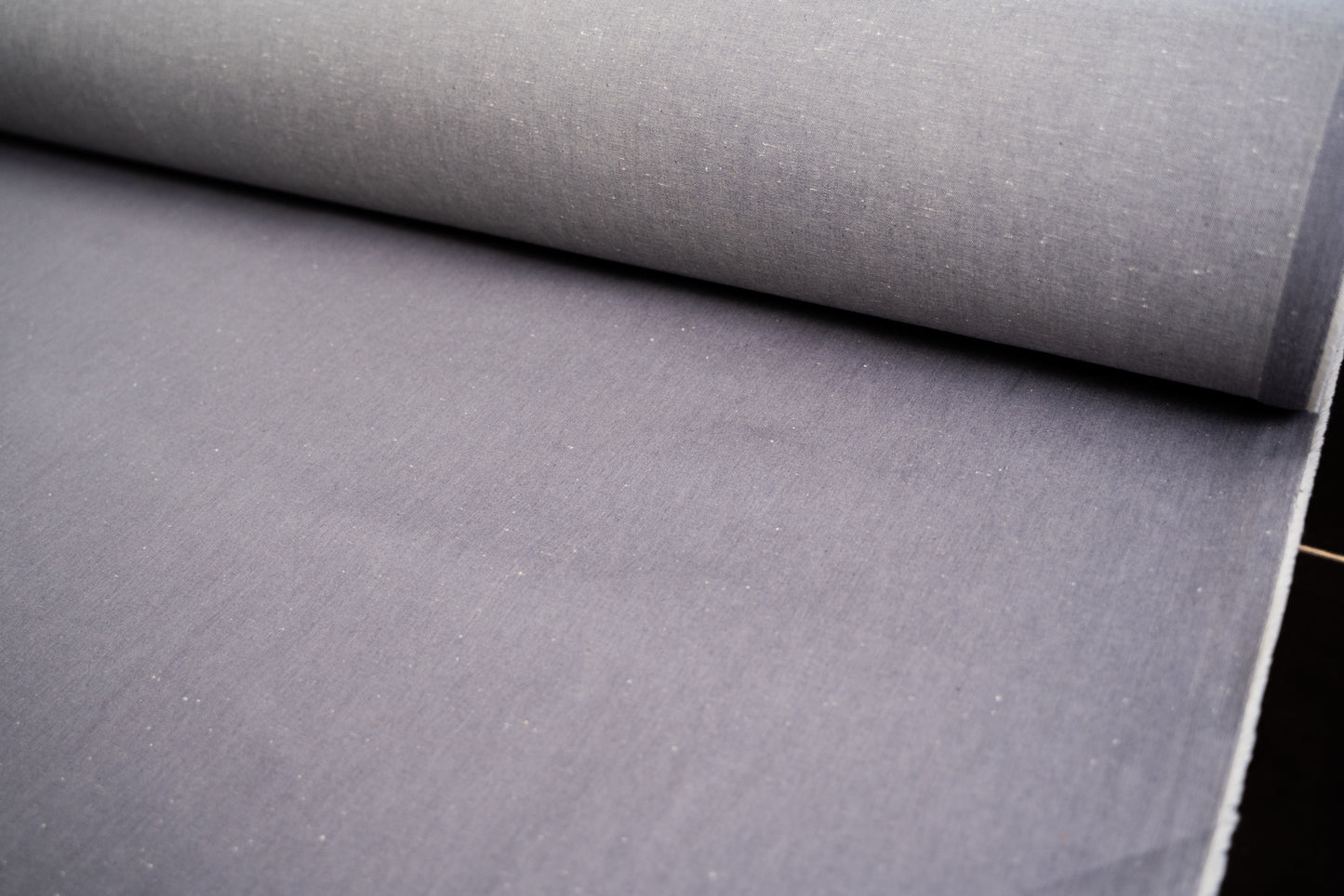 D-005 hellgrauer Neppy Selvage Denim (11 oz) – Stoffbahn in voller Breite mit Webkante