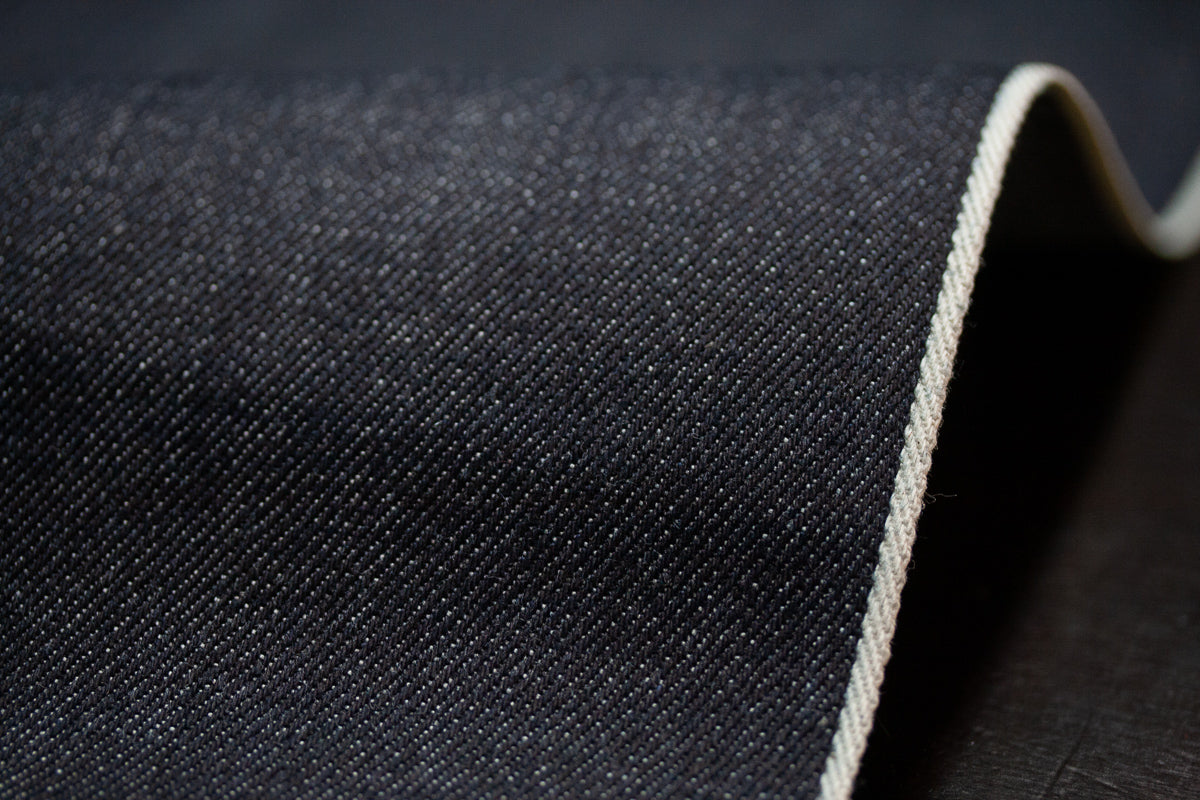 S-020 - 12 oz - elastic dark indigo selvage denim