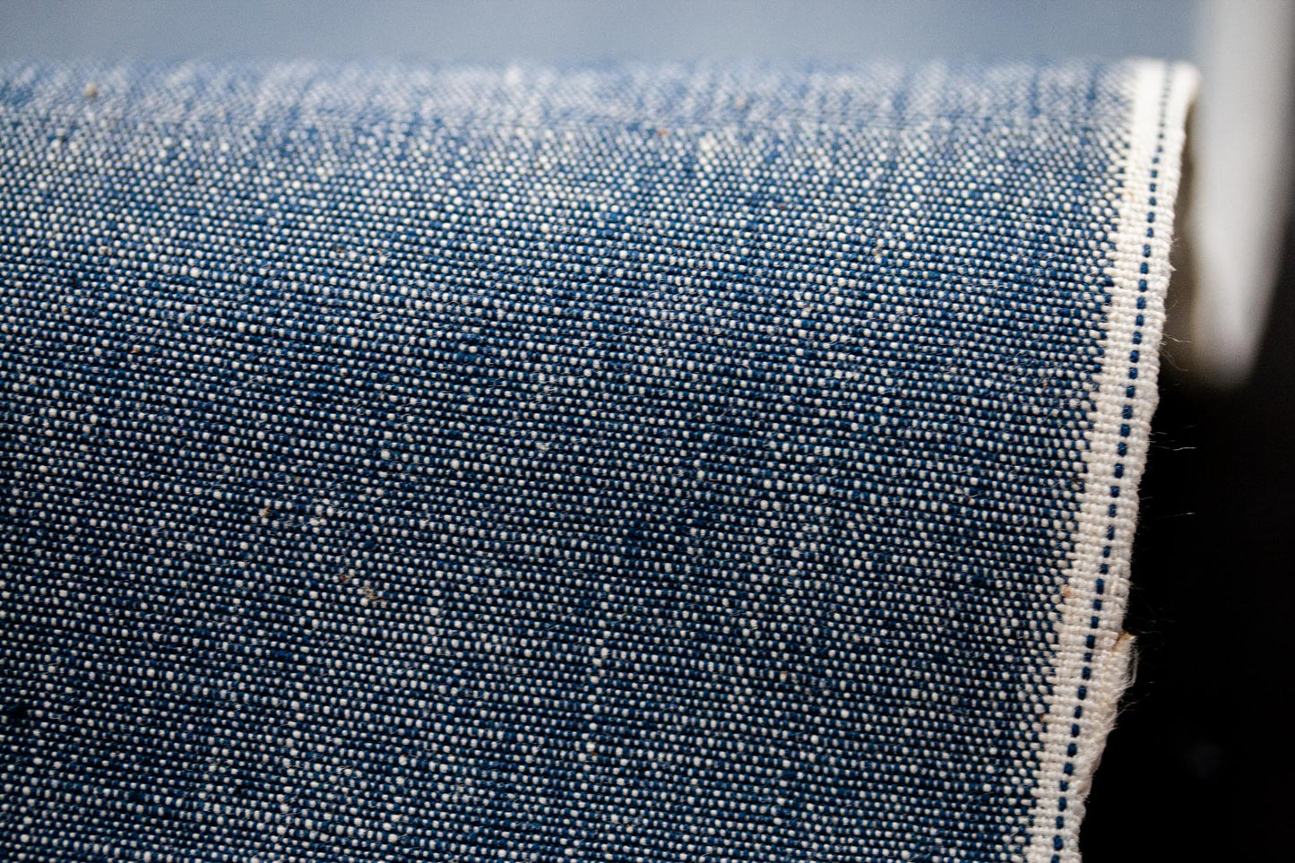 S-046 - 8,1 oz - chambray selvage