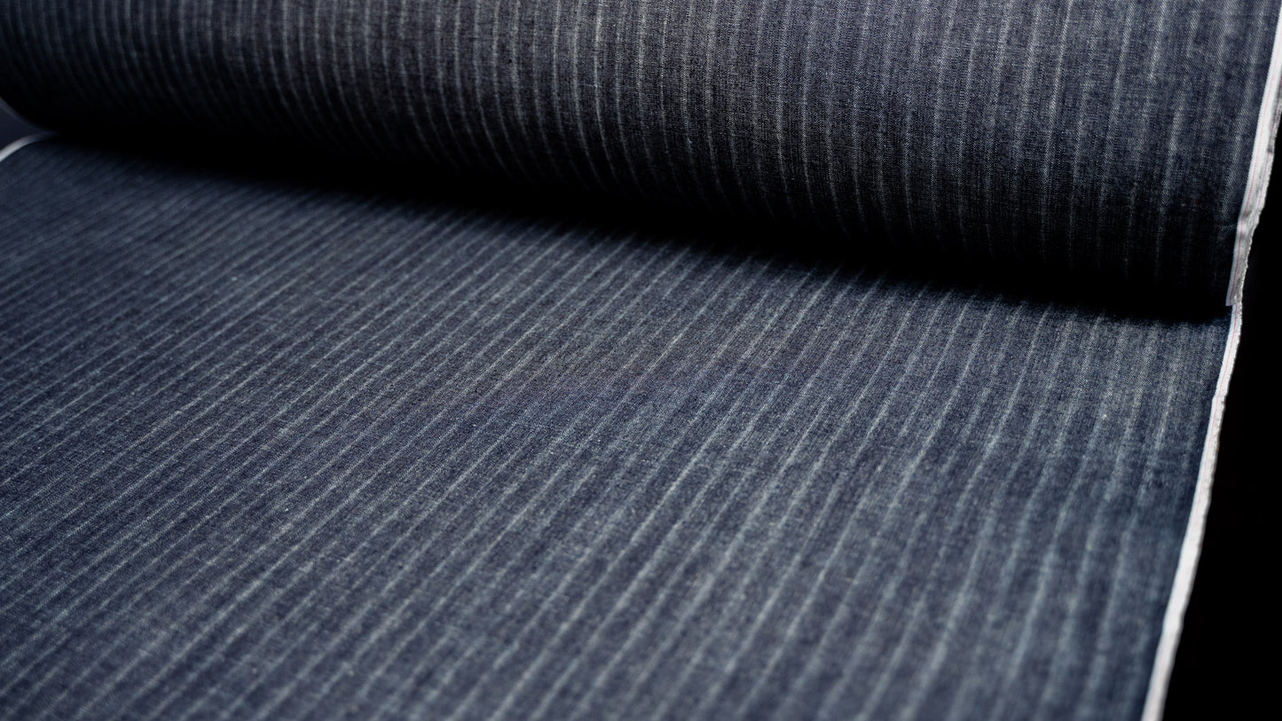 S-051 - 11 oz - striped indigo selvage chambray