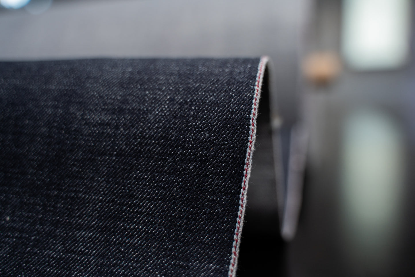 S-064 - 13 oz - indigo selvage denim