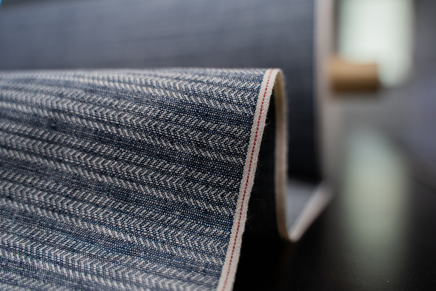 S-070 - 6 oz - horizontal herringbone indigo selvage denim