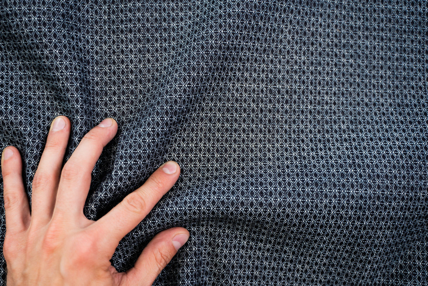 S-049 - 12 oz - diamond indigo selvage twill